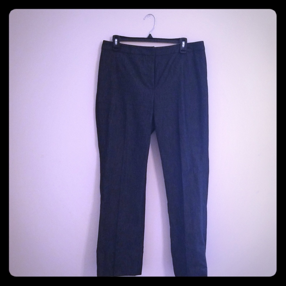 Kasper black denim straight pants. Size 8P